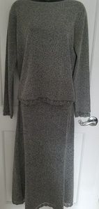 Liz Claiborne 2 Piece Sweater/Skirt Set (Medium)